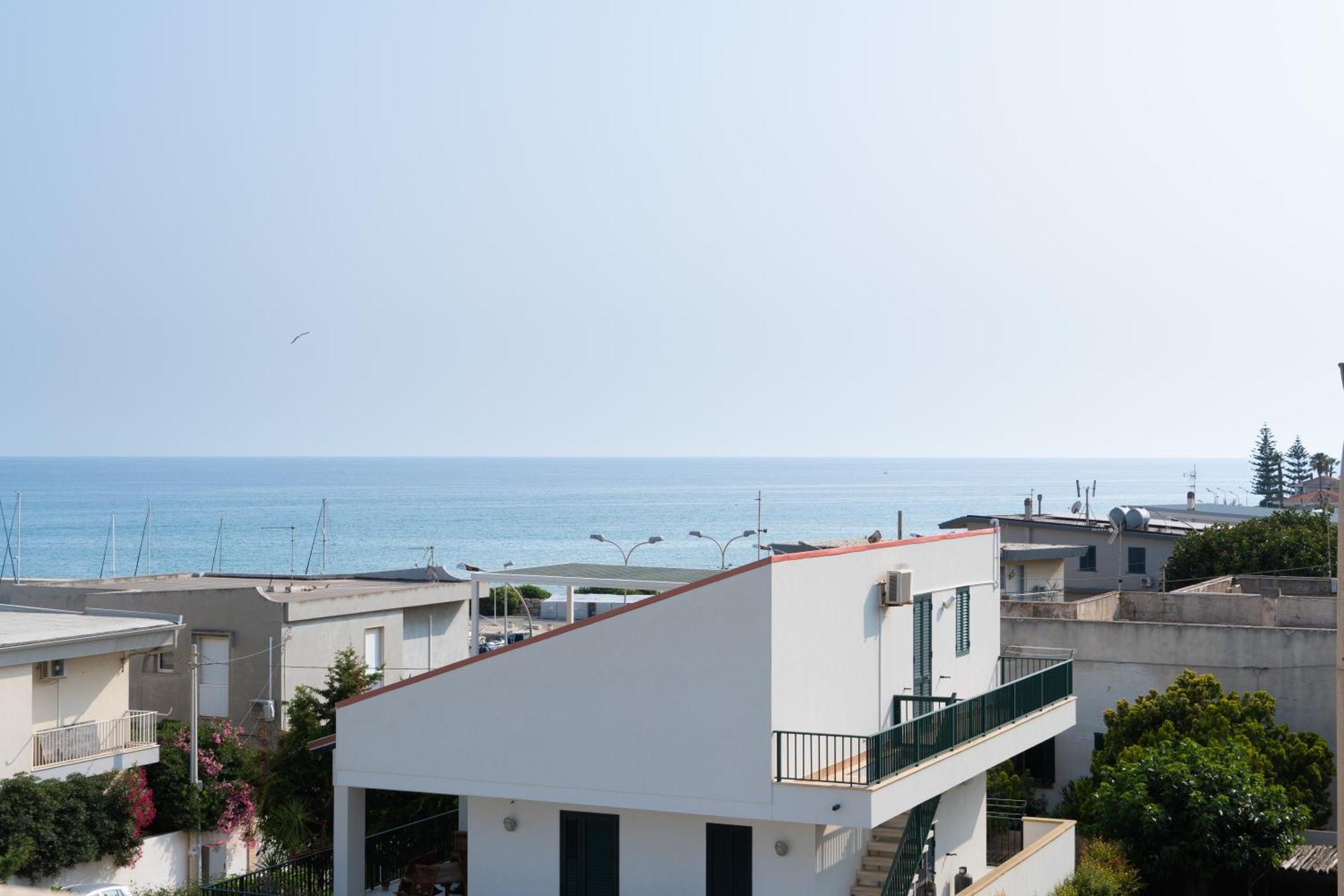 Edilia Vacanze Marina di Ragusa Bagian luar foto